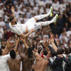Benzema se despide del Real Madrid con honores
