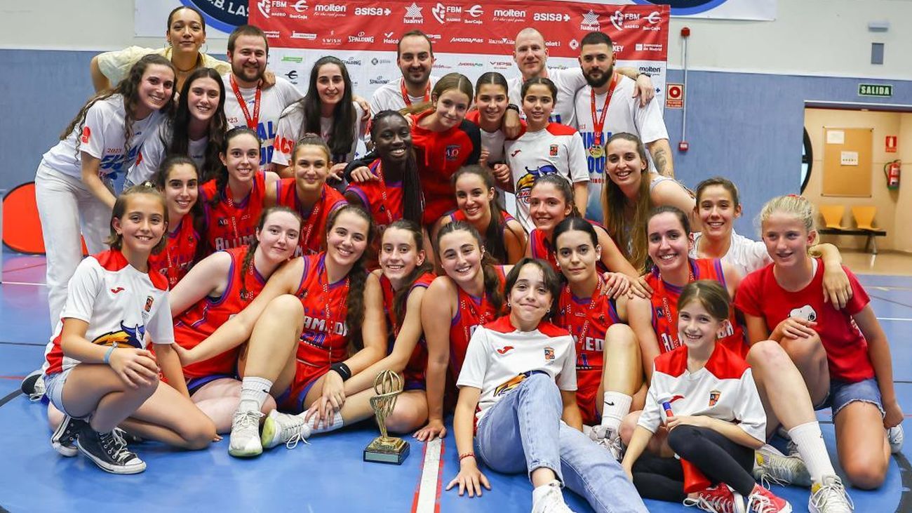 Alameda de Osuna, campeón de Primera Autonómica femenina