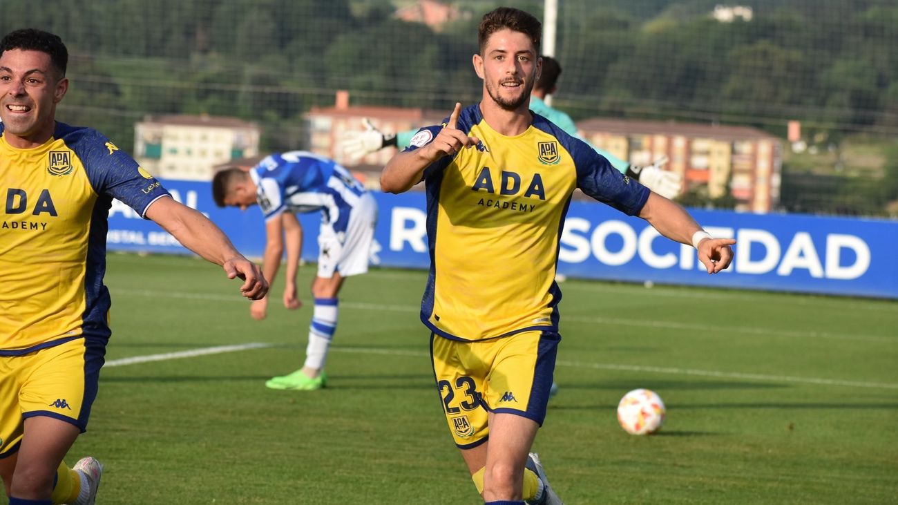 El Alcorcón cobra ventaja ante la Real Sociedad B