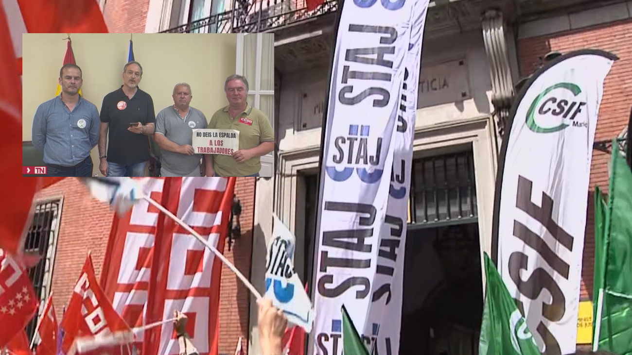 Unos 300 funcionarios se concentran frente a Justicia en apoyo a los sindicatos encerrados