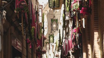 Arranca el Corpus Christi en Toledo con una cabalgata de gigantes y cabezudos