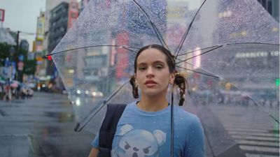 Rosalía estrena 'Tuya', un tema de reguetón con estilo japonés