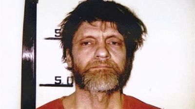 Hallan muerto en su celda al conocido terrorista 'Unabomber'