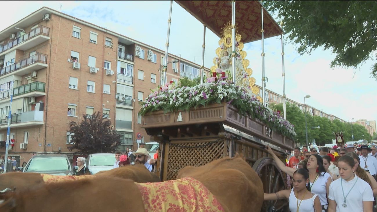 Getafe se convierte en Almonte con su romería rociera