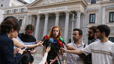 Verstrynge urge a Sumar a rectificar el veto a Montero