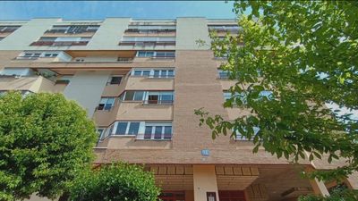 Un bebé de 13 meses, grave tras caer desde un segundo piso en Valladolid