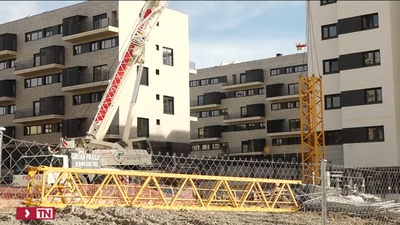 La compraventa de viviendas cae por tercer mes consecutivo en abril y baja un 8%