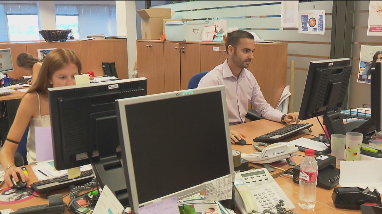 Patronal y universidades en contra de la aprobación del Estatuto del Becario