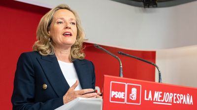 Calviño perfila con la dirección del PSOE las líneas del programa electoral del 23-J