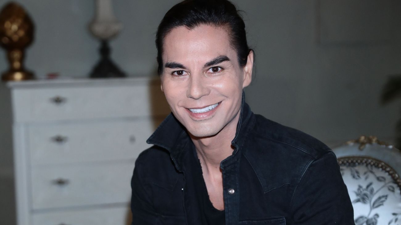 Julio Iglesias Jr. y Vivi Di Domenico rompen tras un año de relación