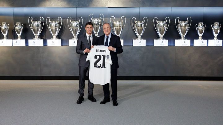 Brahím Díaz y Florentino Pérez / REAL MADRID