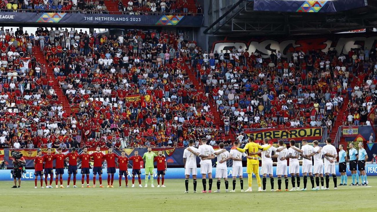 De la Fuente apuesta por Unai Simón y hace debutar a Le Normand