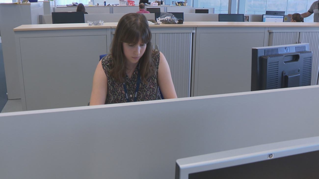 Gobierno y sindicatos sellan el Estatuto del Becario sin la CEOE