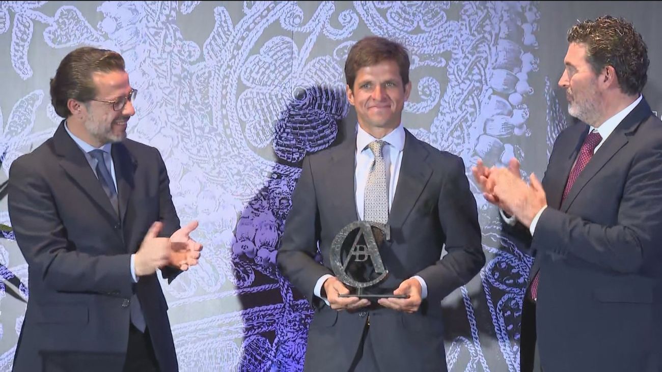 'El Juli' recibe el Premio Taurino ABC