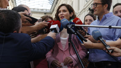 Ayuso acusa a la izquierda de buscar "deslegitimar los pactos" del PP"