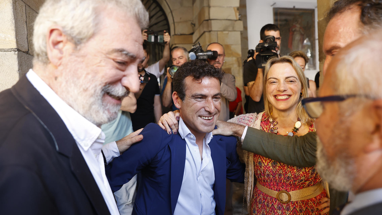 El PP desaloja a Bildu de la alcaldía de Durango que pasa a manos del PNV