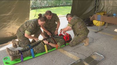 El Ministerio de Defensa brinda opciones profesionales a estudiantes interesados en las Fuerzas Armadas