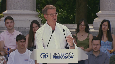 Feijóo se compromete a “romper de forma definitiva” la “política de bloques”