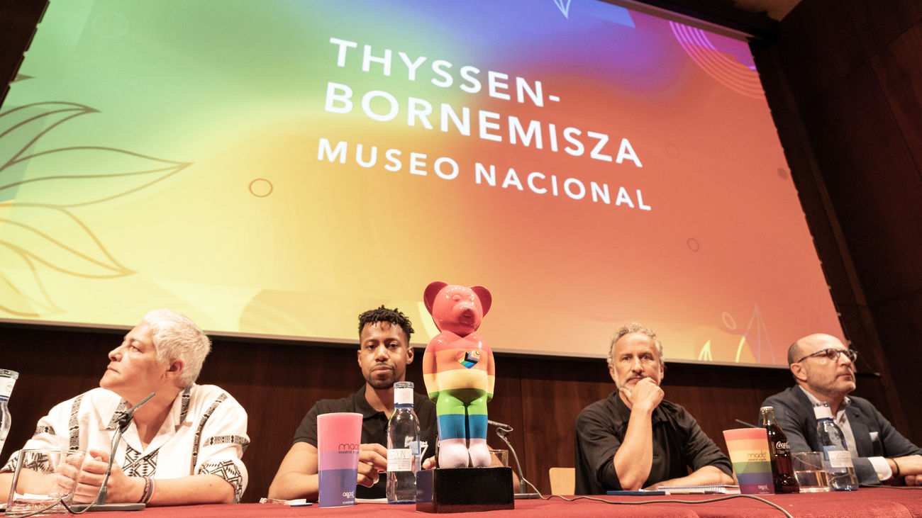 Manolita Chen y actores de 'Te estoy amando locamente', pregoneros del Orgullo en Madrid