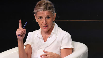 Díaz tilda de "modesta" la ayuda de 20.000 euros para los jóvenes de 18 años