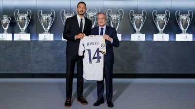 Joselu: "Hoy es uno de los días más felices de mi vida"