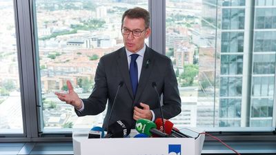 Feijóo defiende su plan económico