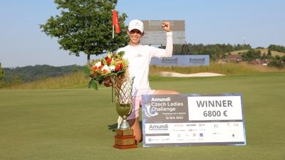 La madrileña Marta Martín logra su primera victoria profesional