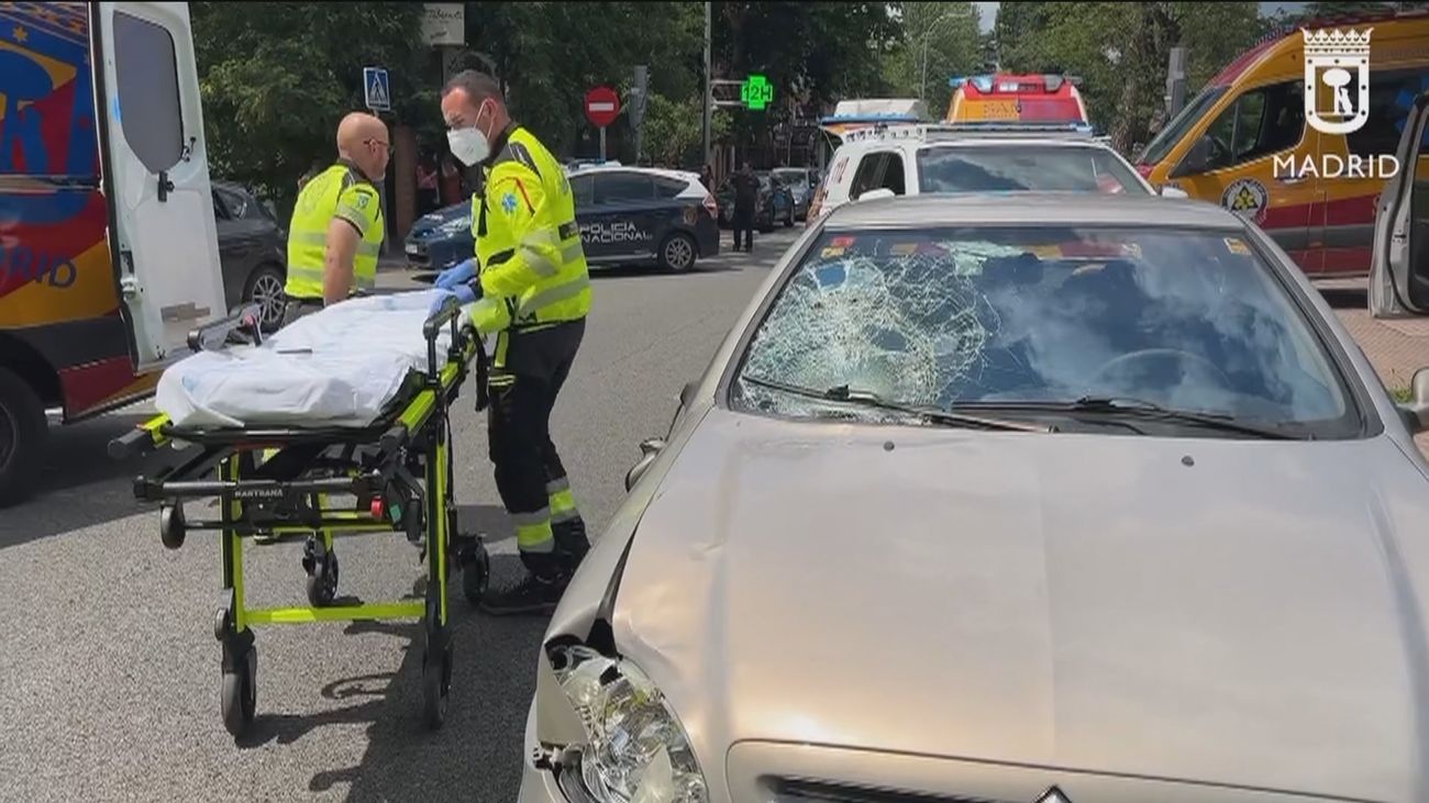 En estado grave una joven de 22 años tras ser atropellada por un coche en Arturo Soria