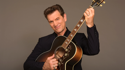 El cantante Chris Isaak arranca su gira europea en Madrid