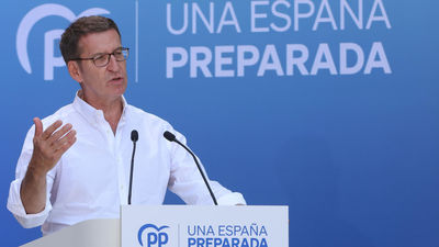 Feijóo sitúa a las familias en el epicentro del programa del PP