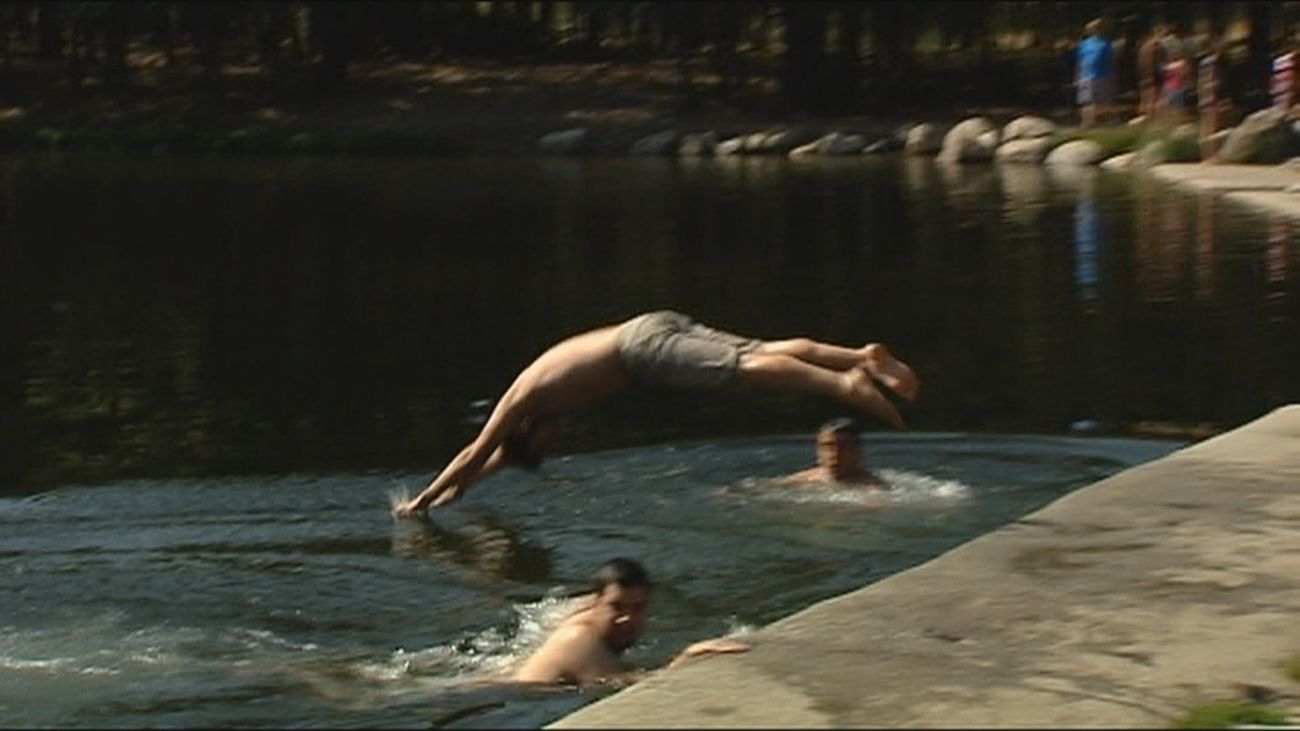 'Con cabeza sí, de cabeza no', la nueva campaña para evitar lesiones por malas zambullidas