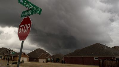 Fuertes tornados y tormentas en EEUU dejan al menos cuatro muertos