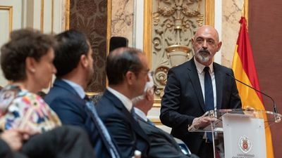 Goyache pide al Gobierno regional sostenibilidad financiera para las universidades: "Es invertir en el futuro"