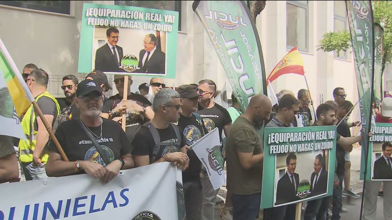 Guardias civiles reclaman las mismas condiciones de trabajo que los policías