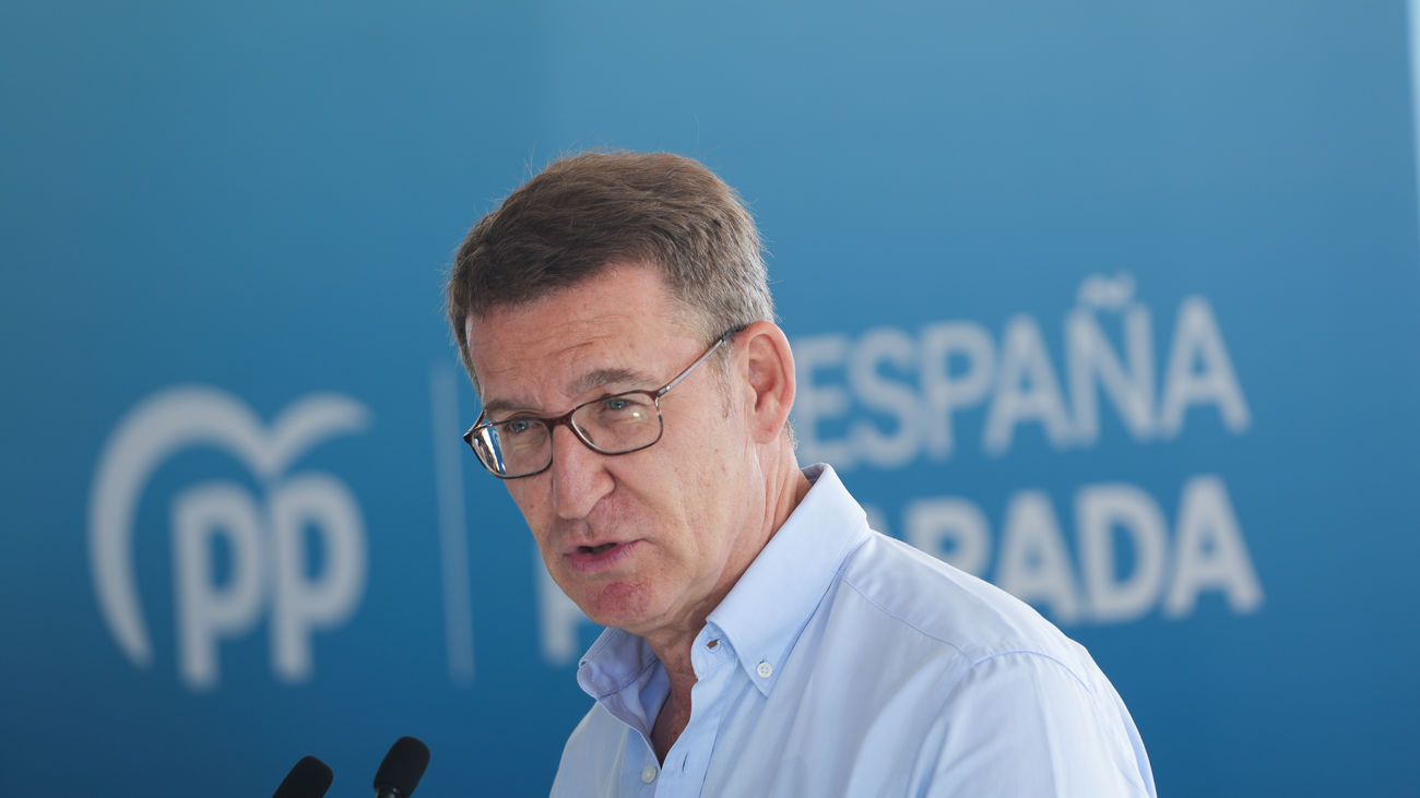 Lo primero que promete hacer Feijóo si gana las elecciones: bajar el IRPF