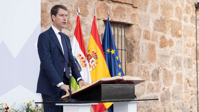 Gonzalo Capellán jura su cargo como  presidente del Gobierno de La Rioja