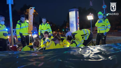 Un motorista, grave tras un accidente en la calle Velázquez