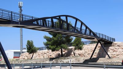 Ciempozuelos inaugura la nueva pasarela peatonal sobre la M-404