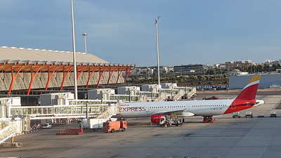 Barajas operará 4.155 vuelos este fin de semana