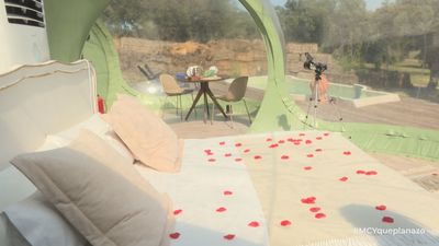 Habitaciones burbuja y un paisaje Africano a una hora de Madrid