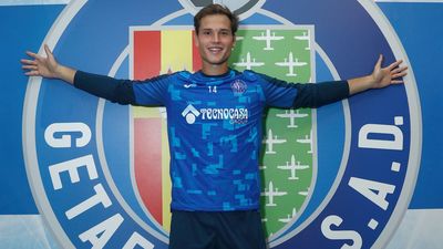 Latasa seguirá cedido en el Getafe por el Real Madrid