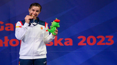 Carolina Marín inscribe su nombre con letras de oro en los Juegos Europeos
