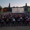 Arranca el cine de verano de Alcalá en la Huerta del Obispo