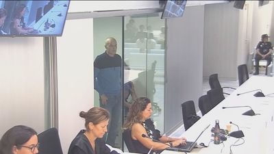 "Cuando lo remató me miró a mi", el hijo de Giménez Abad señala al etarra 'Ata' como la persona que mató a su padre