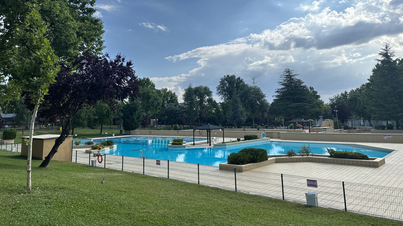 Sanse rebaja el precio de la piscina municipal