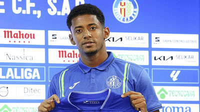 'Choco' Lozano, presentado en el Getafe: "Estoy preparado para este nuevo reto"