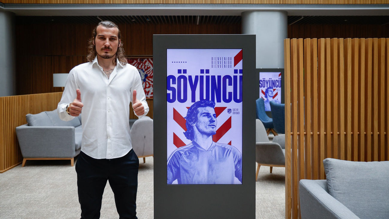 El Atlético hace oficial el fichaje de Soyuncu por cuatro temporadas