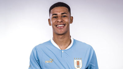 Mouriño firma con el Atlético por 5 temporadas