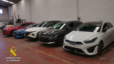 Cae una red en Alcalá que robaba coches en solo 40 segundos: 5 detenidos y 13 coches recuperados