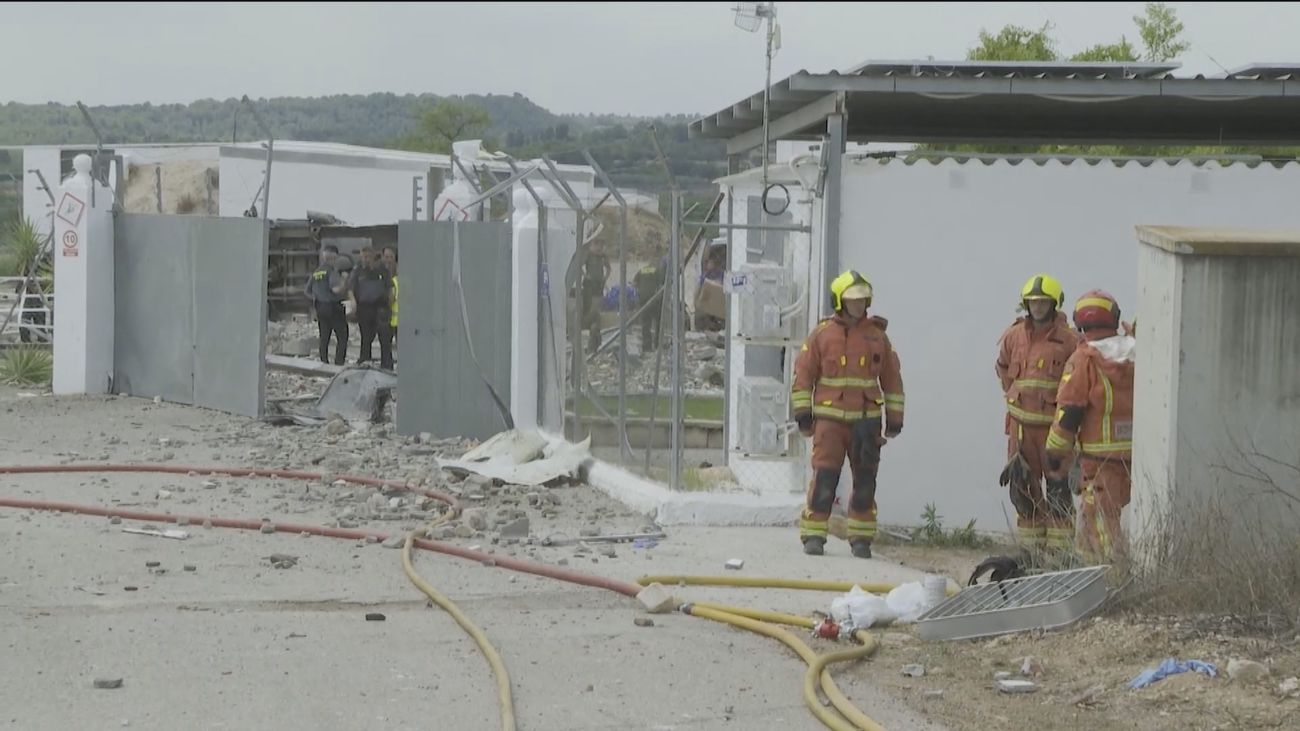 Dos heridos en una explosión pirotécnica en Valencia